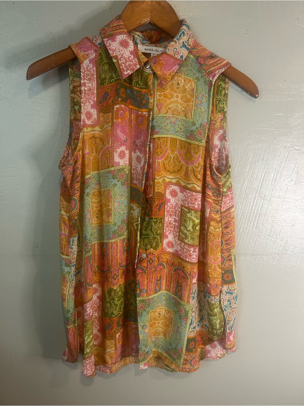 Rose & Olive Patchwork Paisley Sleeveless Button-Front Top in Pink & Green